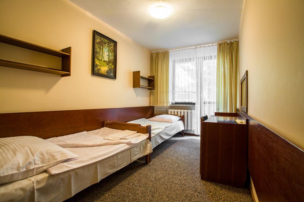 Ow Inter Piast Kalbornia - Z Wlasna Plaza Z Kapieliskiem I Przystania Dąbrówno Dış mekan fotoğraf