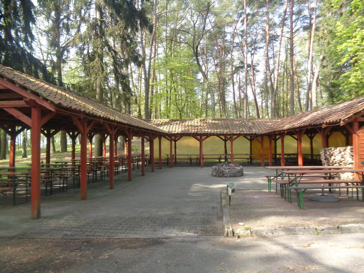 Ow Inter Piast Kalbornia - Z Wlasna Plaza Z Kapieliskiem I Przystania Dąbrówno Dış mekan fotoğraf